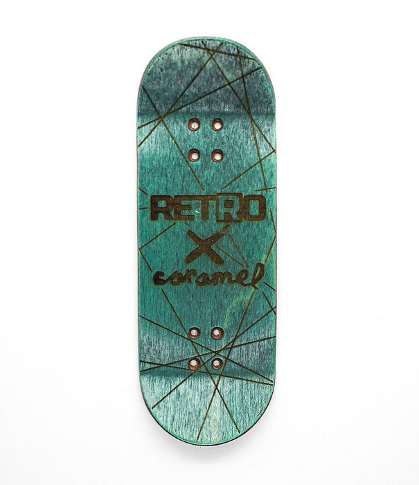 Retro x Caramel skull pierced with a sword deck 33.5mm - Caramel Fingerboards - Fingerboard store